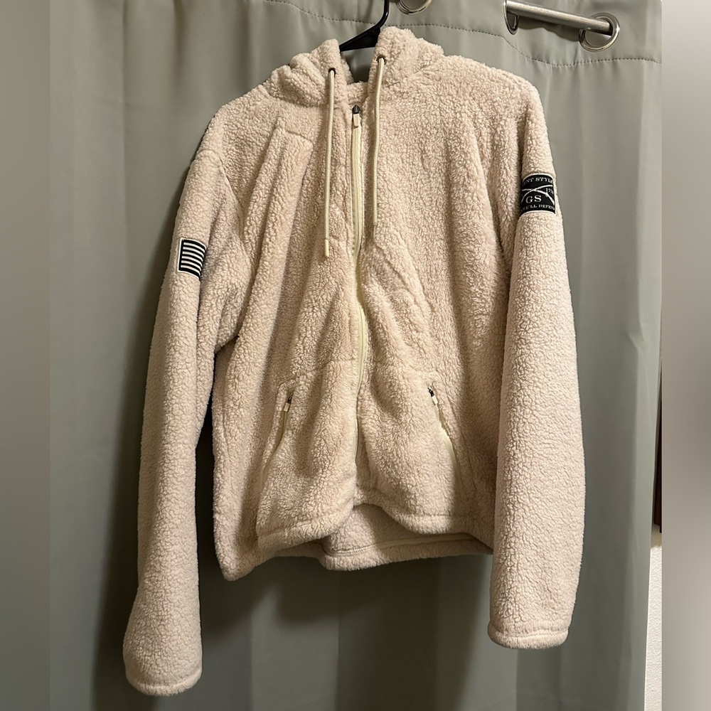 Grunt Style Off-White Fleece with Black Emblem